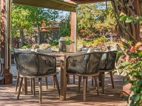 1207 Woodview Terrace, Los Altos CA 94024