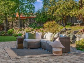 1207 Woodview Terrace, Los Altos CA 94024