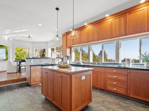 555 Bohnen Road, Santa Cruz CA 95065