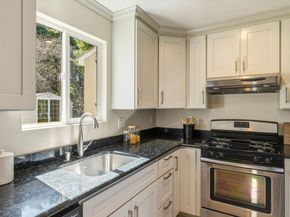 470 Bell Street, East Palo Alto CA 94303