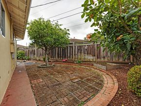 1094 Bermuda Drive, San Mateo CA 94403