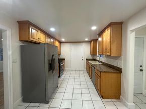 1924 Vollmer Way, San Jose CA 95116