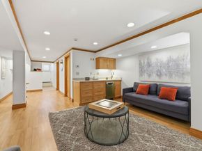 809 E 5th Avenue, San Mateo CA 94402