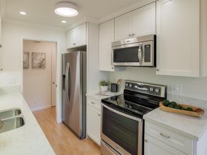 610 Gilbert Avenue 25, Menlo Park CA 94025