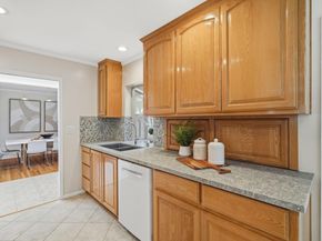 5492 Castle Glen Avenue, San Jose CA 95129