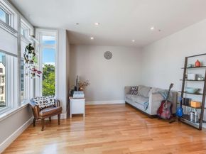 275 9th Street 3, Oakland CA 94607