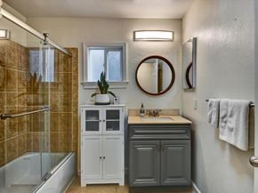 2323 Mastlands Drive, Oakland CA 94611