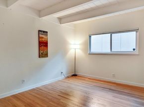 2323 Mastlands Drive, Oakland CA 94611