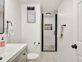 2323 Mastlands Drive, Oakland CA 94611