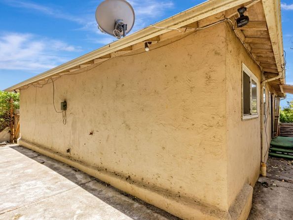 16668 Winding Boulevard, San Leandro CA 94578