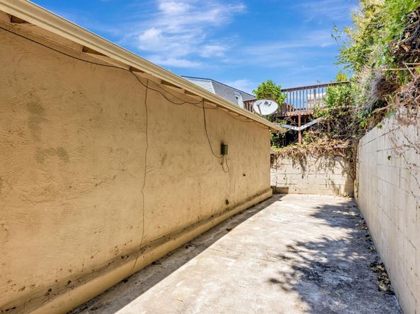 16668 Winding Boulevard, San Leandro CA 94578