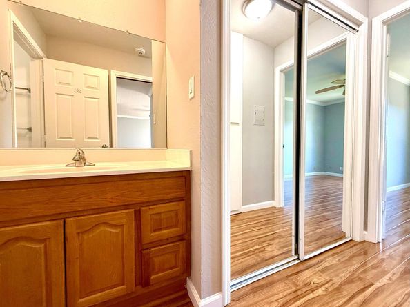 38455 Bronson Street 325, Fremont CA 94536