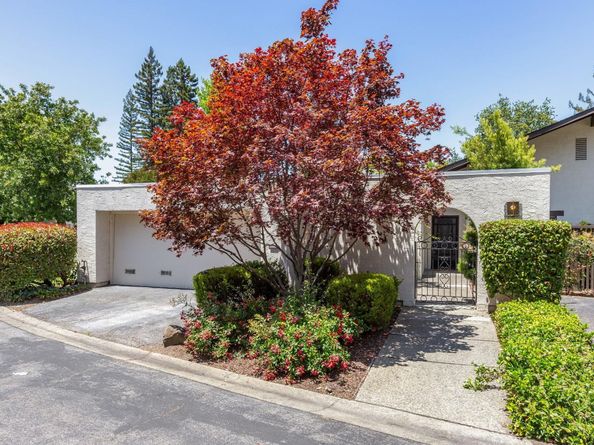2435 Sharon Oaks Drive, Menlo Park CA 94025