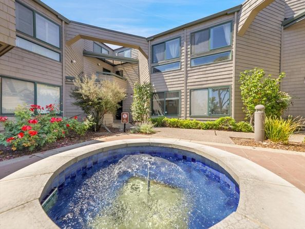 59 Cove Lane, Redwood City CA 94065