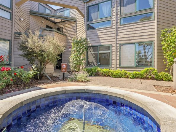 59 Cove Lane, Redwood City CA 94065