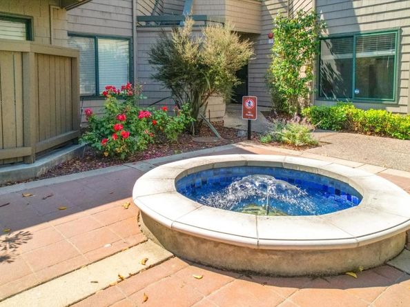 59 Cove Lane, Redwood City CA 94065