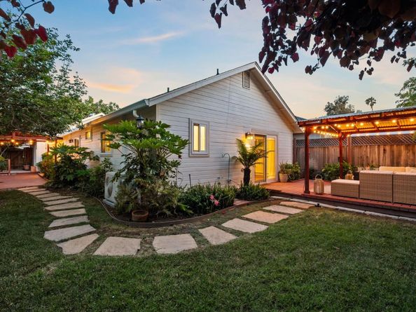 207 Brooklyn Avenue, San Jose CA 95128