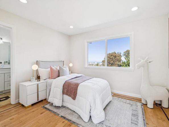 1209 Lake Street, Millbrae CA 94030