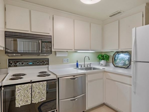 9 Skinner's Path 9, Marblehead MA 01945