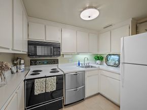 9 Skinner's Path 9, Marblehead MA 01945