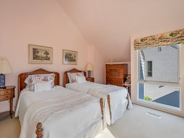 9 Skinner's Path 9, Marblehead MA 01945