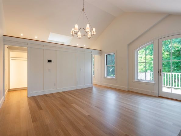 169 Main Street, Wenham MA 01984