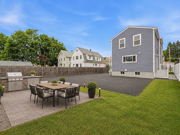 51 Dysart Street 51, Quincy MA 02169