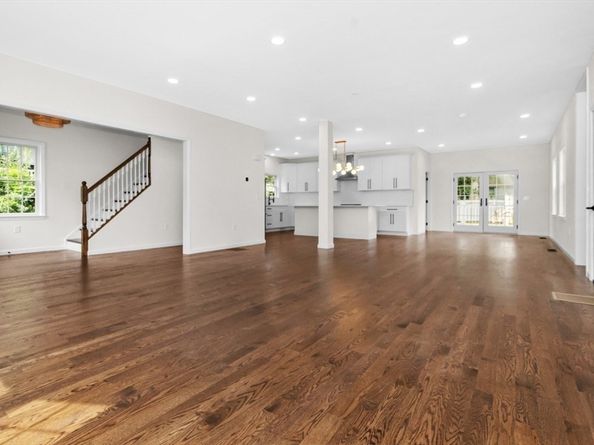 11 Kernwood Ave, Beverly MA 01915