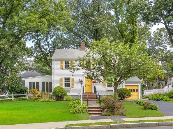 2 Glendower Road, Melrose MA 02176