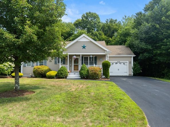 49 Harmony Xing, East Bridgewater MA 02333