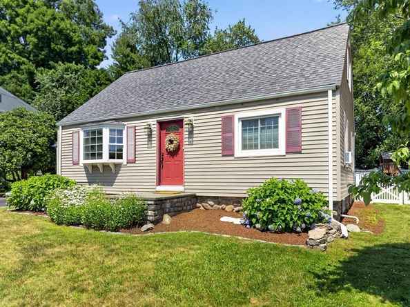 47 Maple Cir, Shrewsbury MA 01545