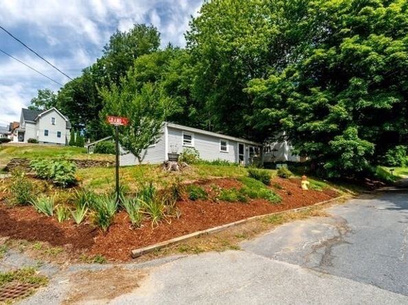50 Grand St, Fitchburg MA 01420