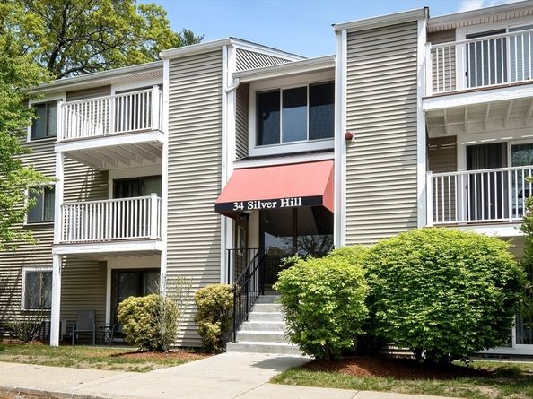 34 Silver Hill 12, Natick MA 01760