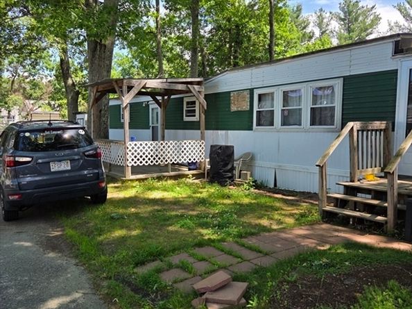 270 Littleton Road 5, Chelmsford MA 01824