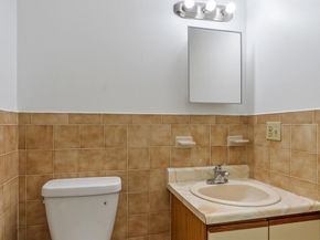 27 Heritage Dr 27, Tewksbury MA 01876