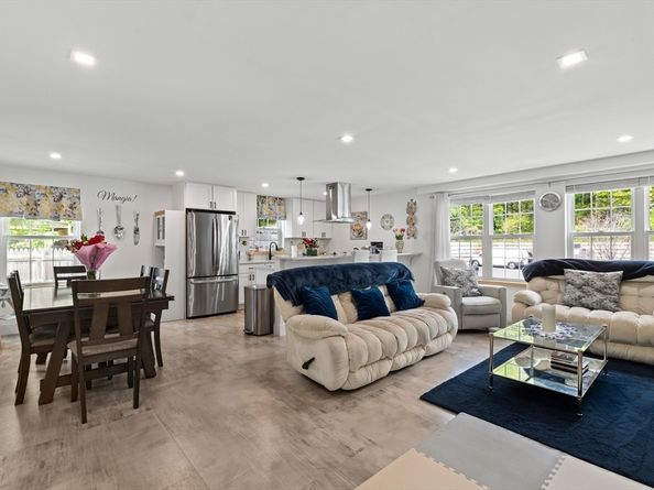 2253 Washington St 1, Canton MA 02021