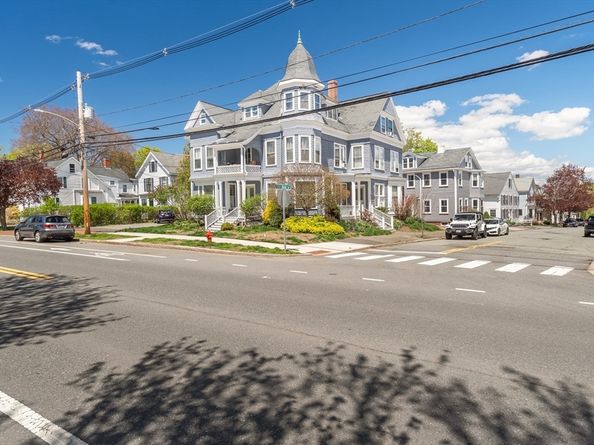 220 High St 3, Newburyport MA 01950