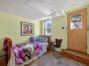 23 Netherlands Rd 1, Brookline MA 02445