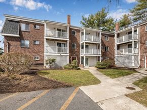 54 Will Dr 87, Canton MA 02021