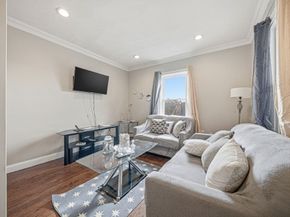 117 Park St, Boston MA 02122