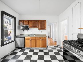 29 Victoria St, Somerville MA 02144