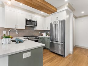 95 W Walnut Park 1, Boston MA 02119