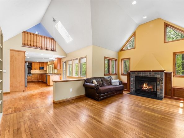 320 Nagog Hill Rd, Acton MA 01720