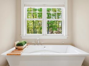 6 Flintlock Rd, Lexington MA 02420