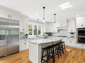 6 Flintlock Rd, Lexington MA 02420