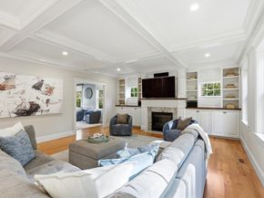 6 Flintlock Rd, Lexington MA 02420