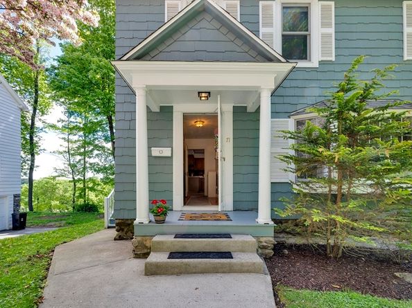 71 Morningside Rd, Worcester MA 01602