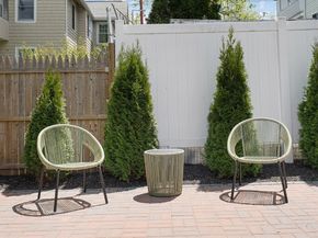 126 White 126, Belmont MA 02478