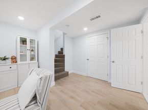 126 White 126, Belmont MA 02478