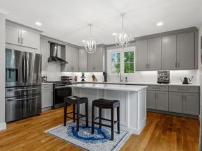 26 Neponset Ave 26, Boston MA 02131